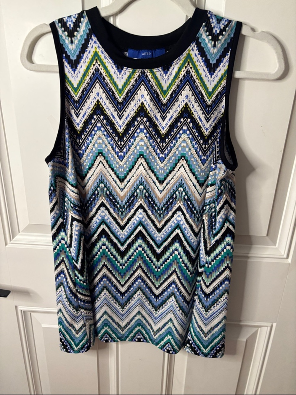 EUC Apt. 9 Chevron Tank Top in Blue, Green, Black, White